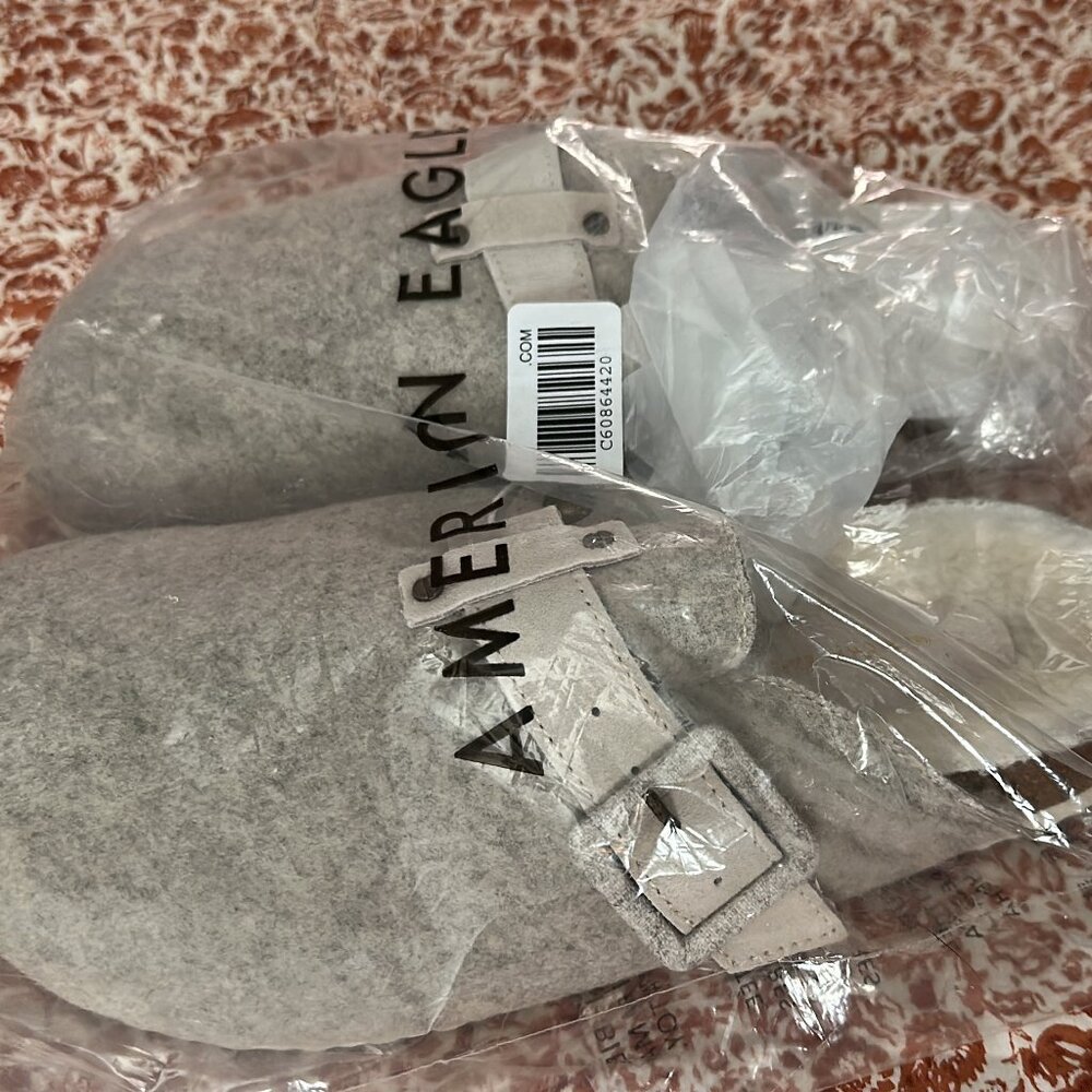 New American Eagle Clogs